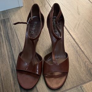 Michelle D Brown Leather Heels